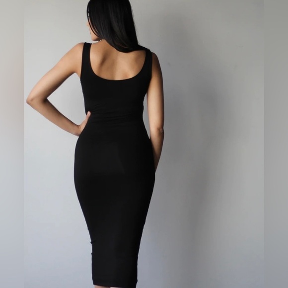 Emmydeveux compression tank midi bodycon dress - Picture 2 of 5